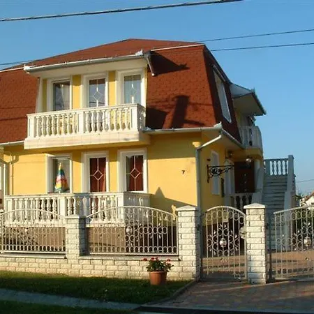 Cédrus 8. Apartamento *