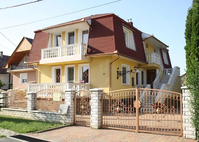Apartmanhaz Cedrus 8 Apartament